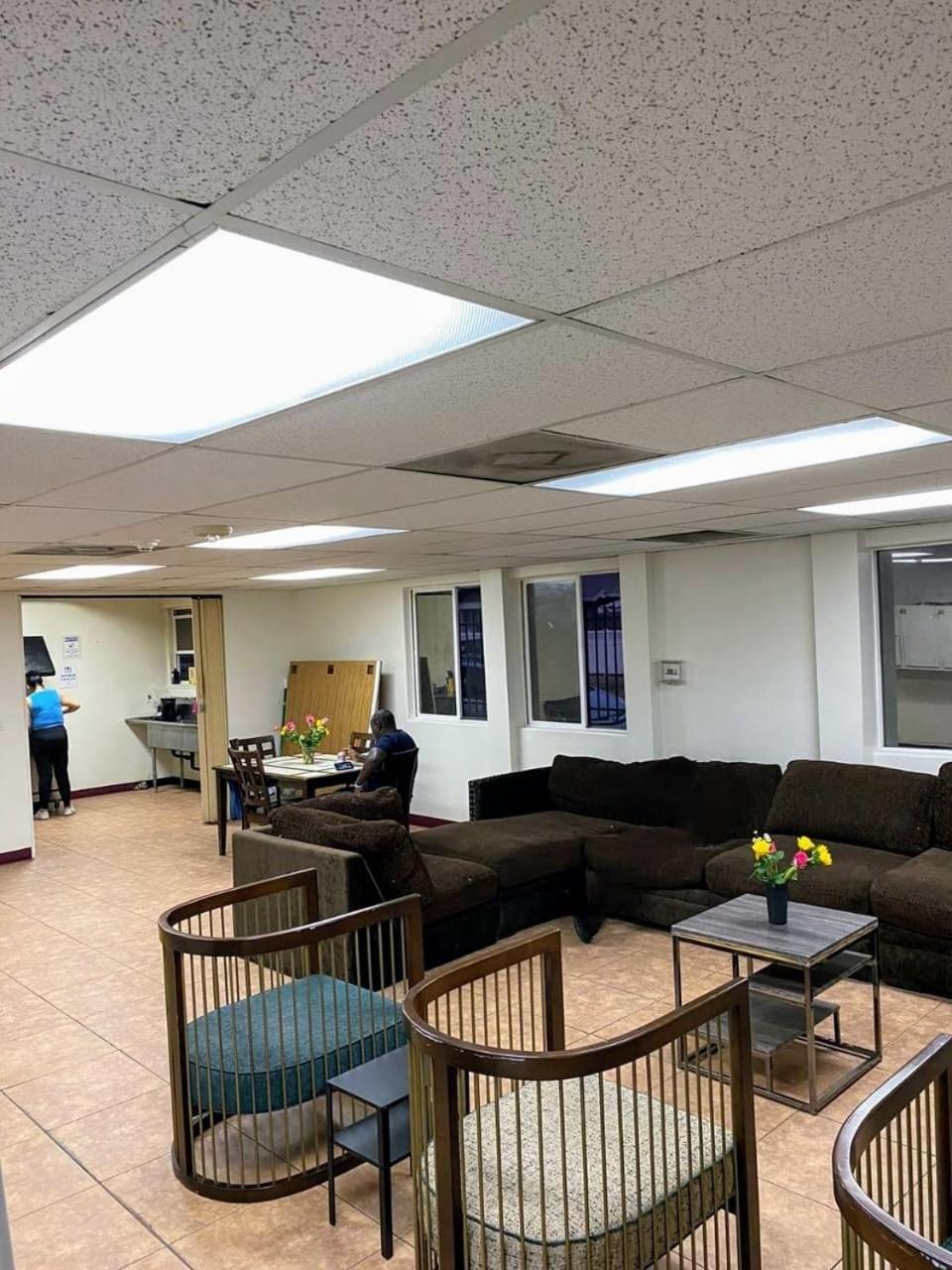 Van Nuys Downtown Paradise Los Angeles Ngoại thất bức ảnh